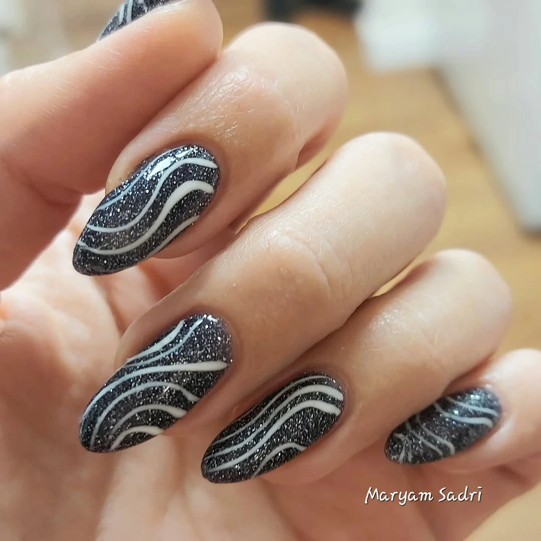 MaryNails gel manicure design Richmond BC